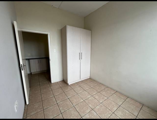 2 BEDROOM APARTMENT TO LET IN GLENWOOD